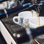 Cafetería con parque de bolas